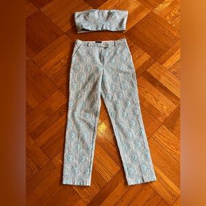 Two-piece - TOP SHOP - brocade - pant set with crop top-back zip.